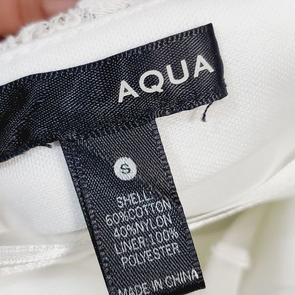 Aqua off white /white ruffle lace summer top size small - Picture 11 of 12